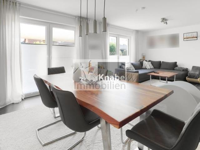 Familien aufgepasst! Moderne Doppelhaushälfte mit Garten und Wohlfühlcharakter