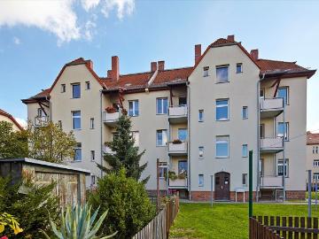 Familien aufgepasst Sanierte 3 Zimmer Wohnung in idyllischer Lage!