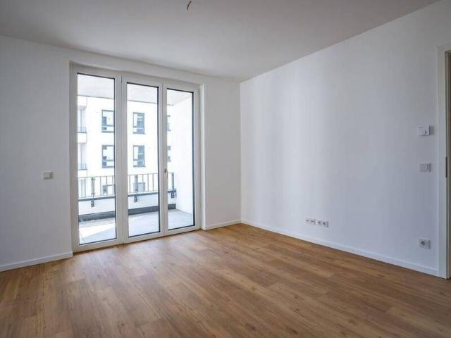 Familien aufgepasst! 4 Zimmer Neubau mit Wintergarten