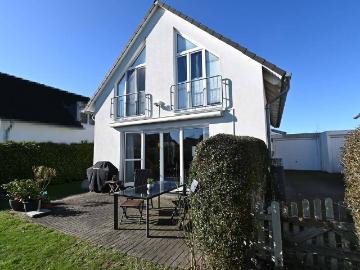 Familien Favorit: Bezugsklares, freistehendes Zuhause mit Garten & Garage in Kettwig Ickten