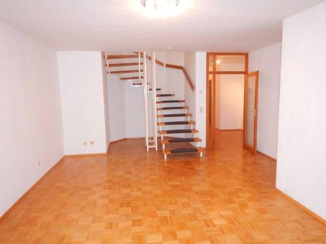 Familien Maisonettewohnung in Stadtvilla mit Urlaubsflair+ Erste Nettokaltmiete Frei