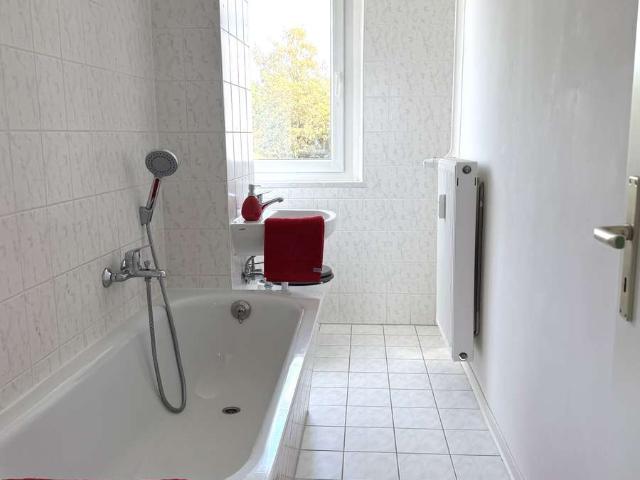 Familiendomizil mit Wannenbad und Balkon