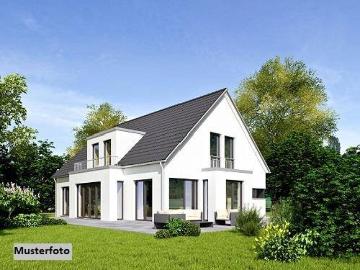 Familienfreundliche Doppelhaushälfte mit Doppelstellplatz außen ruhig & zentral