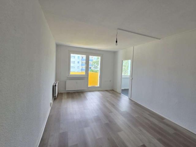 Familienfreundliche Wohnung in idyllischer Umgebung 3 Zimmer Wohnung mit Balkon!