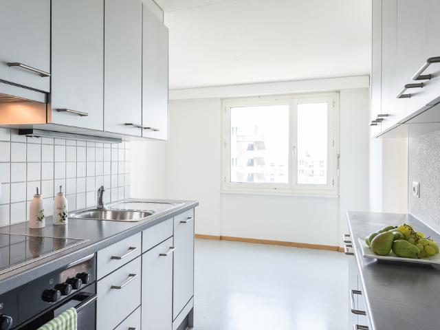 Familienfreundliche Wohnung mit idealen Verkehrsanbindungen sucht Sie