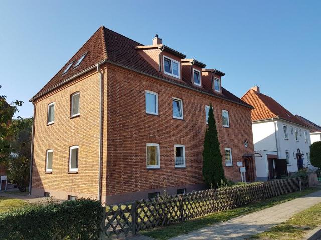Familienfreundliche 3 Raum Wohnung in ruhiger Stadtrandlage