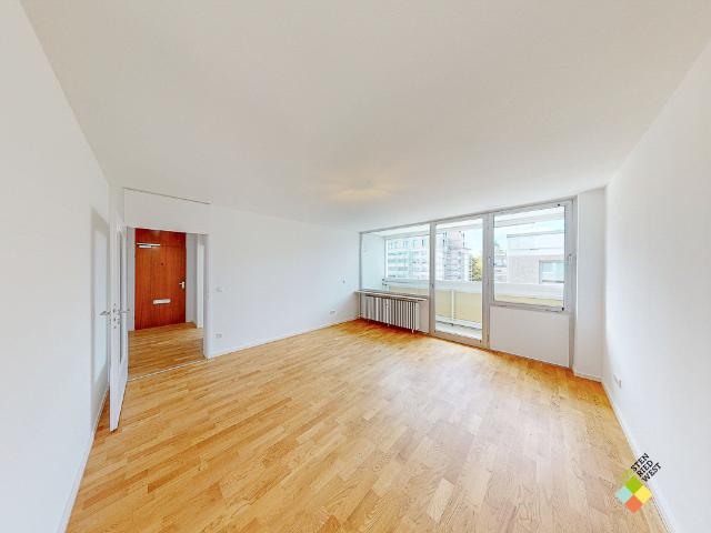 Familienfreundliche 3 Zimmer Wohnung mit Balkon