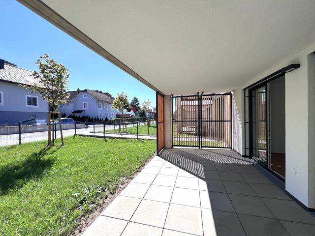 Familienfreundliche 4 Zimmer Maisonette mit kleinem Garten!