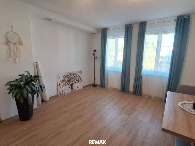 Familienfreundliche 4 Zimmer Wohnung mit Balkon in Böheimkirchen