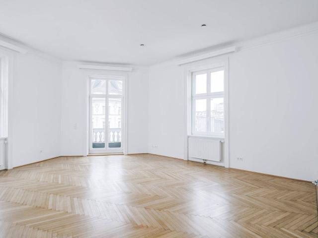 Familienfreundliche 5 Zimmer ALTBAUWOHNUNG mit Stil
