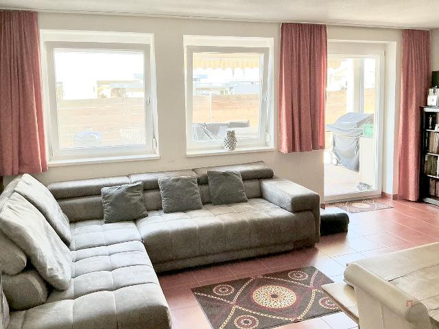 Familienfreundliche 5 Zimmer Wohnung mit Balkon in ruhiger Lage von Angerberg
