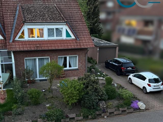 Familienfreundliches 4 Zimmer Haus mit Terrasse und Garage, Haustiere willkommen!
