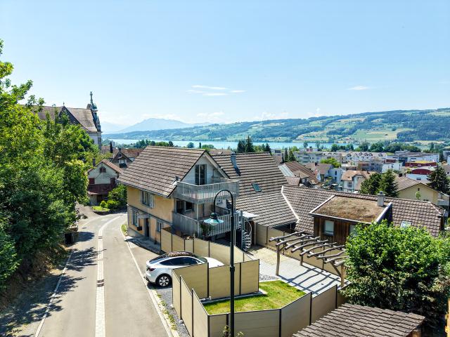 Familienfreundliches 4.5 Zimmer Haus mit Garten in Hitzkirch