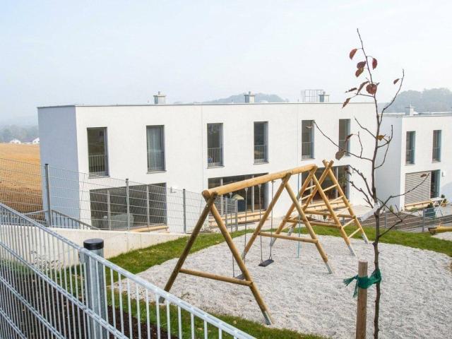 Familienfreundliches Wohnen in Stephanshart – 3 Zimmer Maisonette mit Balkon