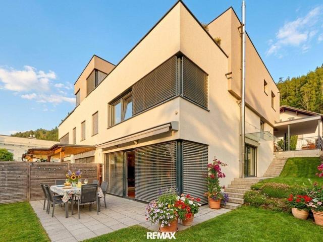 Familienfreundliches Wohnen mit Terrasse und eigenem Garten in Landeck!