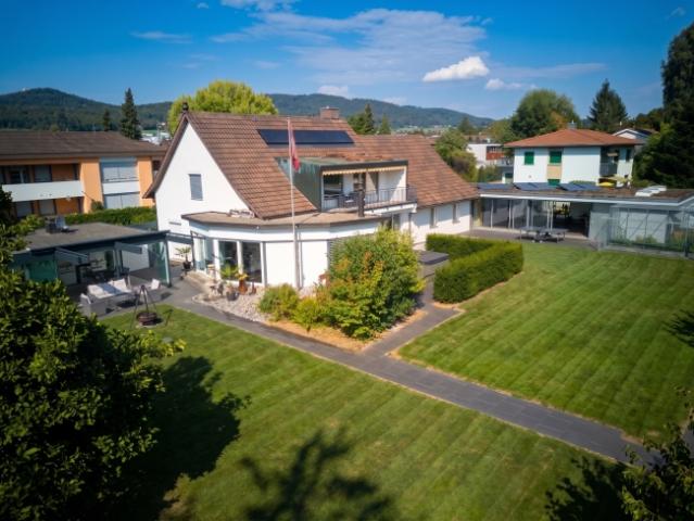 Familienfreundliches Zuhause mit viel Platz, Garten und zahlreichen Extras