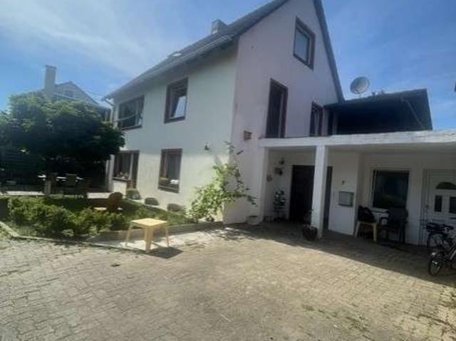 Familienfreundliches Einfamilienhaus mit Potenzial