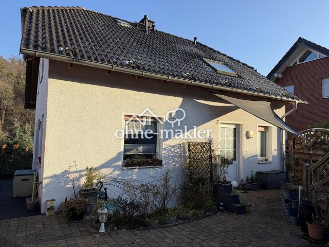 Familienfreundliches Einfamilienhaus mit separater Einliegerwohnung