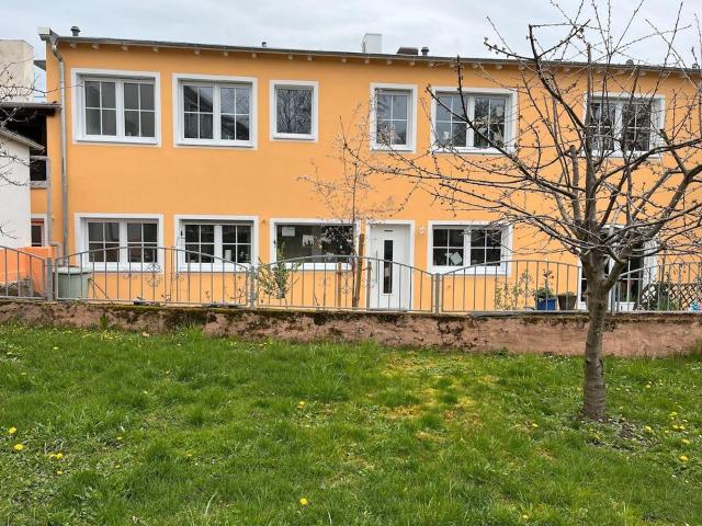 Familienfreundliches Haus mit Garten