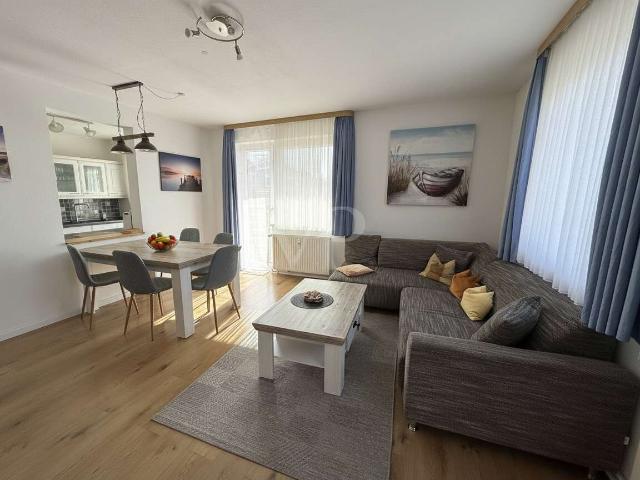 Familienfreundliches Küstenapartment zwischen Wald und Strand