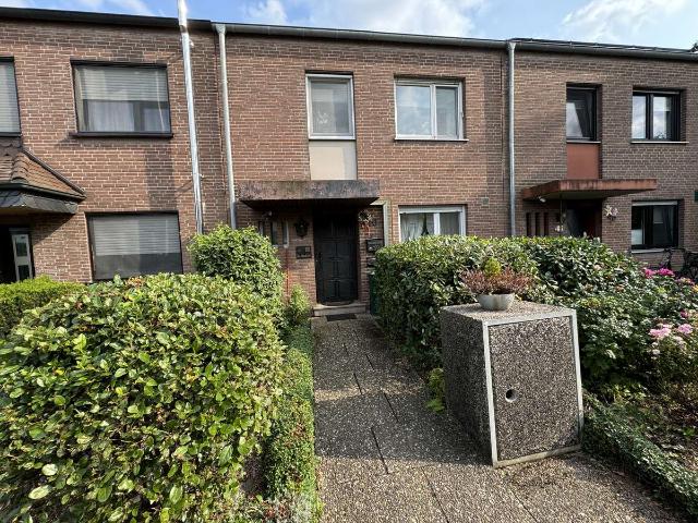 Familienfreundliches Reihenhaus mit Garten und Garage in ruhiger Sackgassenlage von DO Westerfilde