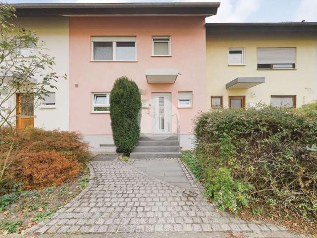 Familienfreundliches Reihenmittelhaus mit Terrasse und Garten in ruhiger Lage von Bahlingen zur Miet