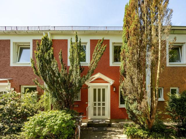 Familienfreundliches Reihenmittelhaus mit Charakter und Ausbaupotenzial