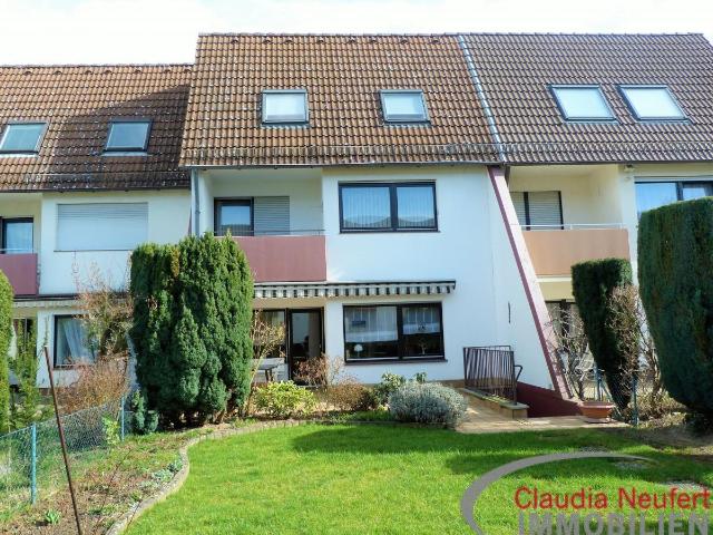 Familienfreundliches Reihenmittelhaus mit netter Nachbarschaft in Frankfurt Nieder Eschbach