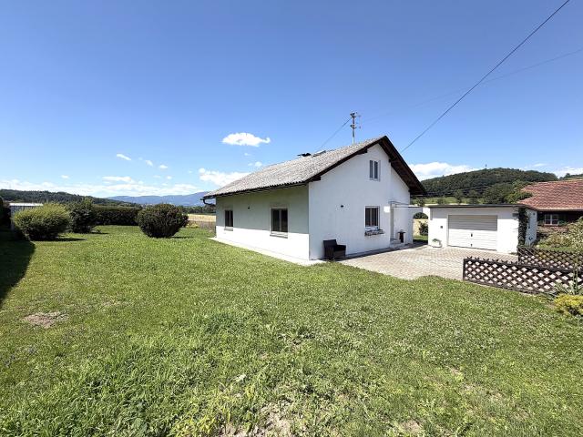 Familienfreundlicher Bungalow mit großzügigem Garten