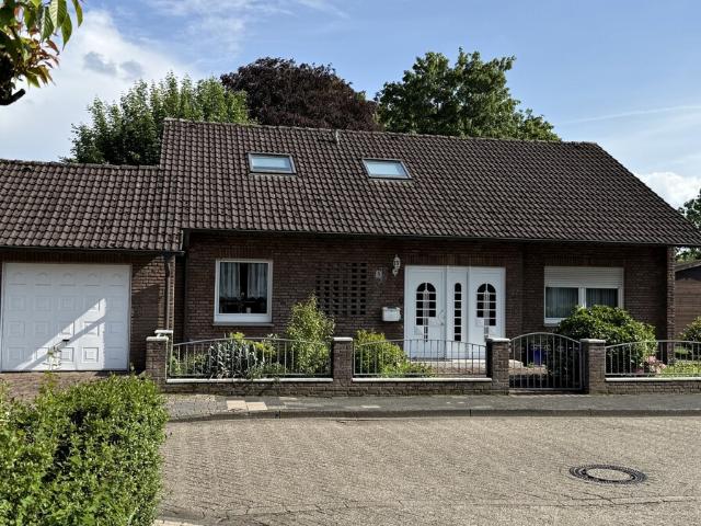 Familiengerecht und zentral gelegenes Wohnhaus in Rheine Mesum!
