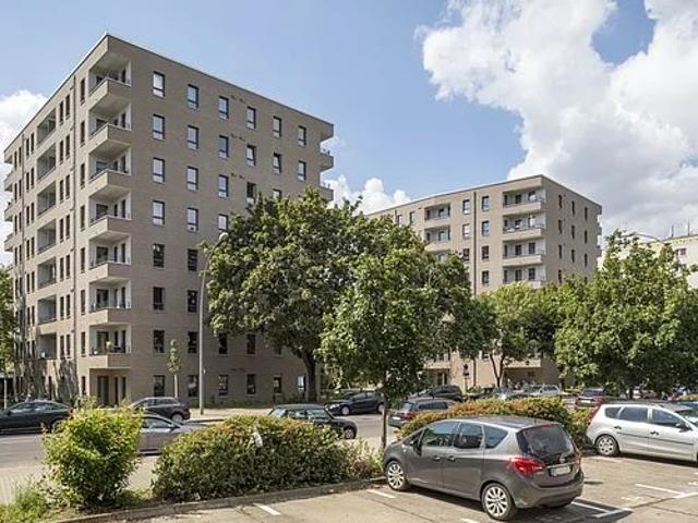 Familiengerechte 4 Zimmer Wohnung mit Balkon