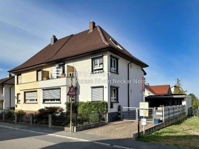 Familienglück mit viel Platz: Wohnhaus, Westgarten & großer Doppelgarage