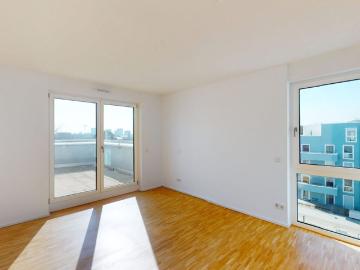 Familienglück auf 132 Quadratmetern: 4 Zimmer Penthousewohnung