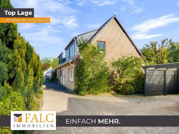 Reserviert! Familienglück in bester Lage modernisierte DHH mit Garten und Carport