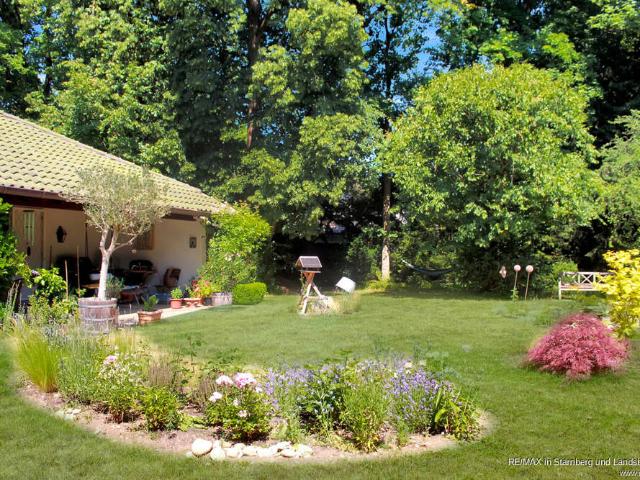 Familienhaus mit ca. 1.000 m² Garten auf gewachsenem Grundstück