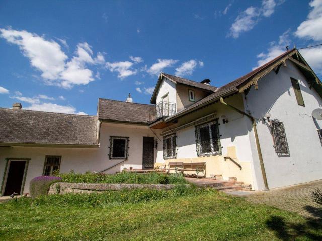 Familienhaus mit Charme & Entwicklungspotenzial – 6 Zimmer, Garten & Terrasse in Bockfließ