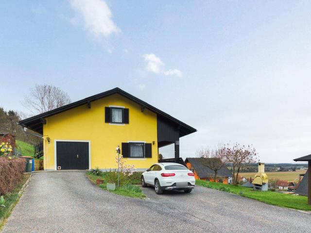 Familienhaus mit Fernblick & großem Grundstück in Aframberg