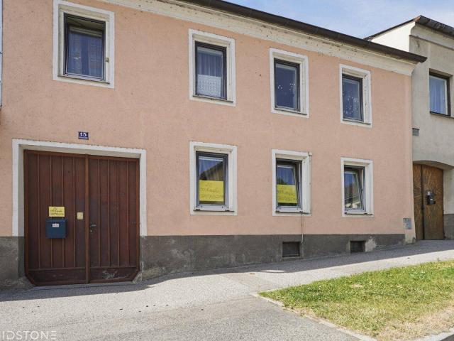 Familienhaus mit großem Garten und viel Potenzial in ruhiger Lage