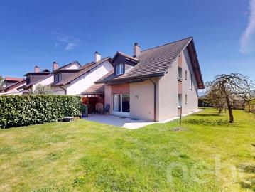 Familienhaus mit 5,5 Zimmern und großem Garten in Gland