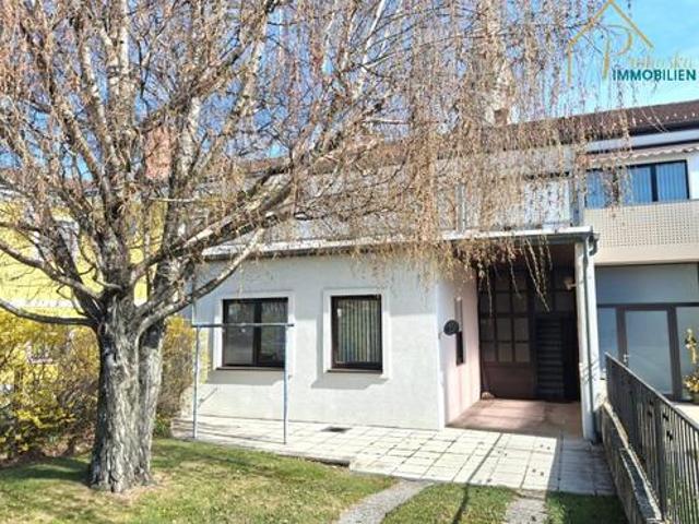 FAMILIENHAUS mit 5 Zimmer 2 separate Eingänge