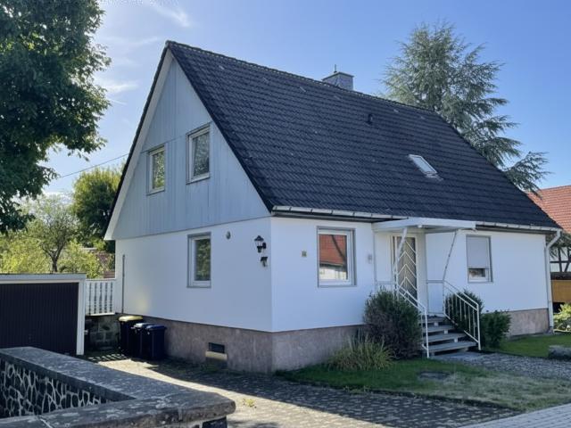 FAMILIENHEIM MIT PARKÄHNLICHEM GARTEN! KEINE KÄUFERPROVISION!