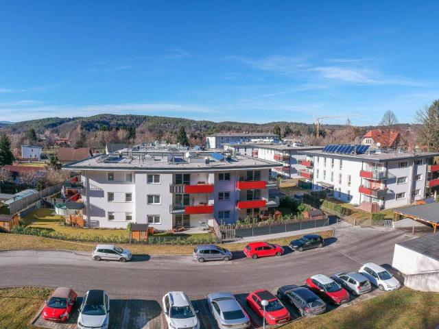 Familienhit: helle, großzügige Balkonwohnung