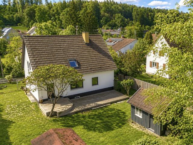 Familienidyll mit großem Garten – modernisiertes Einfamilienhaus mit viel Potenzial