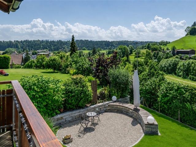 Familienparadies mit Garten, Weitsicht und viel Privatsphäre