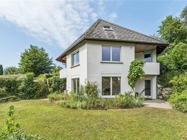Familienparadies mit herrlicher Aussicht