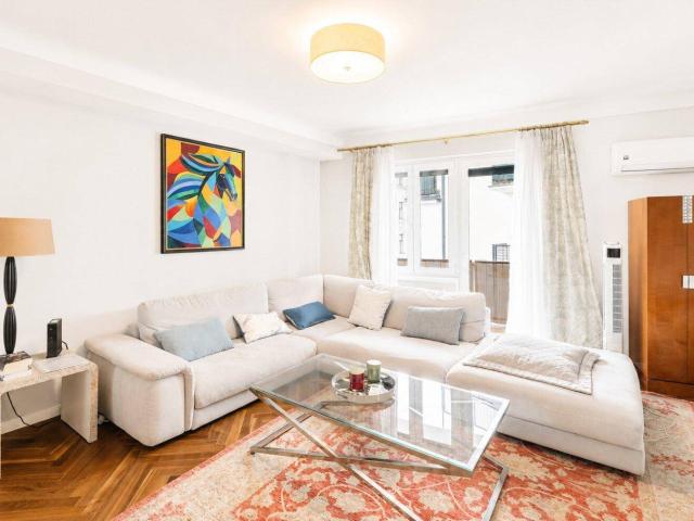 Familientraum mit 5 Zimmern | ca. 122,6 m² | Balkon | ruhige Toplage nahe Liechtensteinpark