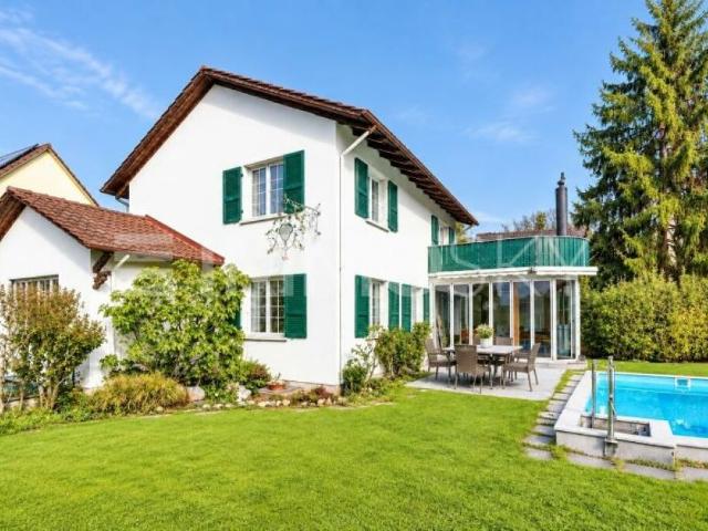 Familientraum mit Gartenparadies und viel Entwicklungspotenzial
