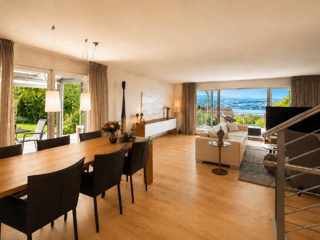 FAMILIENTRAUM MIT SEESICHT: 6.5 Zimmer Einfamilienhaus in Uetikon am See