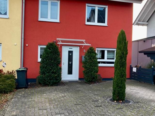Familientraum großzügige DHH mit ELW, Garten, Terrasse, Garage