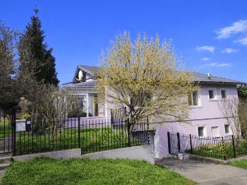 Familientraum im Wienerwald! Einfamilienhaus mit großem Garten!
